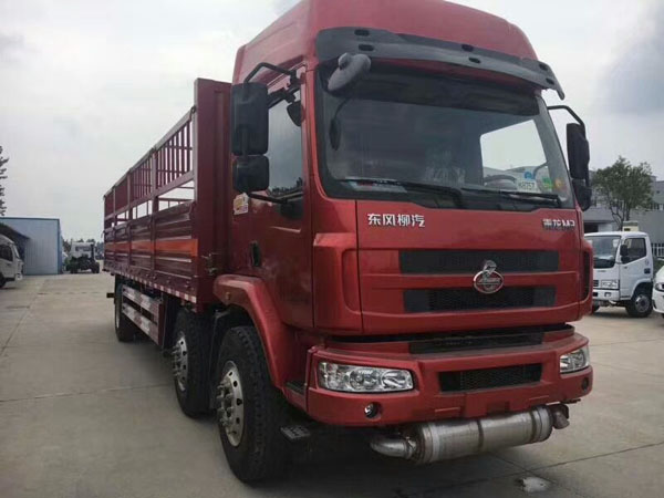 柳汽9.5米15.3吨气瓶车