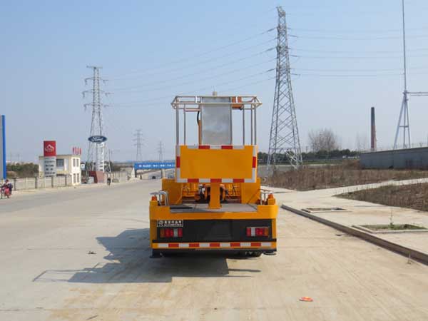 江铃14米伸缩臂高空作业车